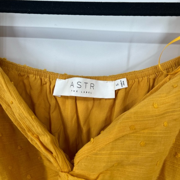Astr The Label Twist Bust Long Sleeve Midi Dress in Mustard - Picture 4 of 8
